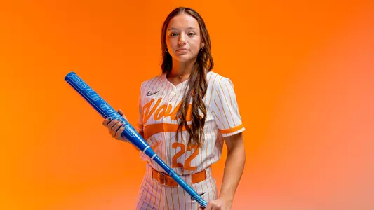 KNOXVILLE, TN - January 18, 2024 - Infielder Bella Faw #22 of the Tennessee Lady Volunteers portrait taken during Photo Day in Knoxville, TN. Photo By Andrew Ferguson/Tennessee Athletics