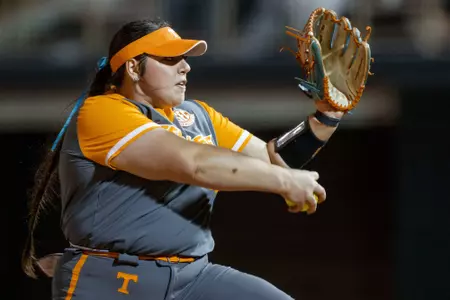 KNOXVILLE, TN - March 09, 2024 - Pitcher Payton Gottshall #33 of the Tennessee Lady Volunteers during the game between the Ohio State Buckeyes and the Tennessee Lady Volunteers at Sherri Parker Lee Stadium in Knoxville, TN. Photo By Ian Cox/Tennessee Athletics