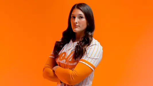 KNOXVILLE, TN - January 18, 2024 - Infielder Camryn Sarvis #16 of the Tennessee Lady Volunteers portrait taken during Photo Day in Knoxville, TN. Photo By Andrew Ferguson/Tennessee Athletics