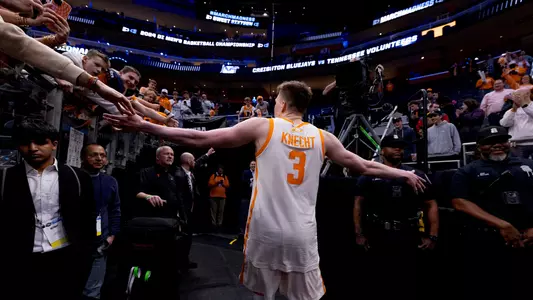 DETROIT, MI - March 30, 2024 - Guard Dalton Knecht #3 of the Tennessee Volunteers during the Sweet Sixteen round game of the 2024 NCAA Men?s Basketball Tournament between the Creighton Bluejays and the Tennessee Volunteers at Little Caesars Pizza in Detroit, MI. Photo By Andrew Ferguson/Tennessee Athletics