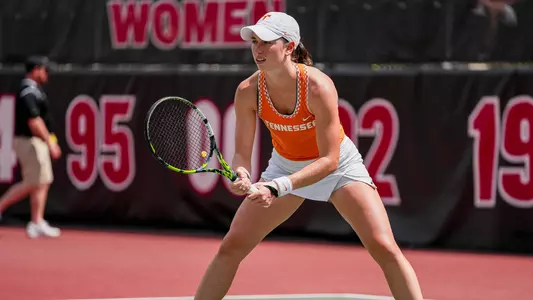 Women's Tennis - Alana Wolfberg