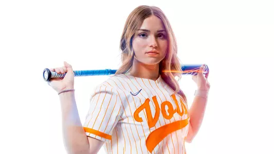 KNOXVILLE, TN - January 18, 2024 - Outfielder Jamison Brockenbrough #19 of the Tennessee Lady Volunteers portrait taken during Photo Day in Knoxville, TN. Photo By Andrew Ferguson/Tennessee Athletics