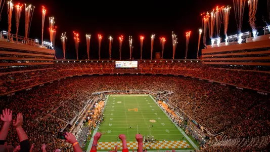 Neyland at Night