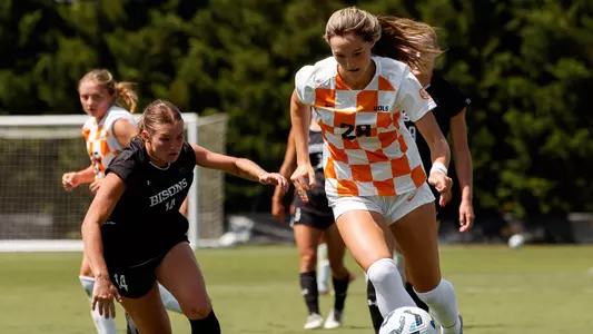 Forward Alivia Stott #28