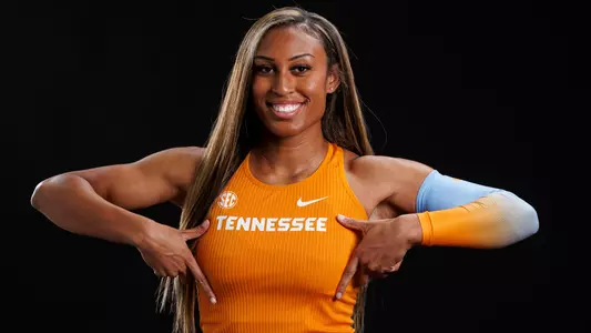 Mikele Vickers - 2025 Photo Day