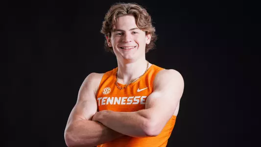 Cade Gray - 2025 T&F Portraits