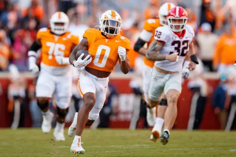 KNOXVILLE, TN - November 18, 2023 - Running back Jaylen Wright #0 of the Tennessee Volunteers during the game between the Georgia Bulldogs and the Tennessee Volunteers at Neyland Stadium in Knoxville, TN. Photo By Kate Luffman/Tennessee Athletics