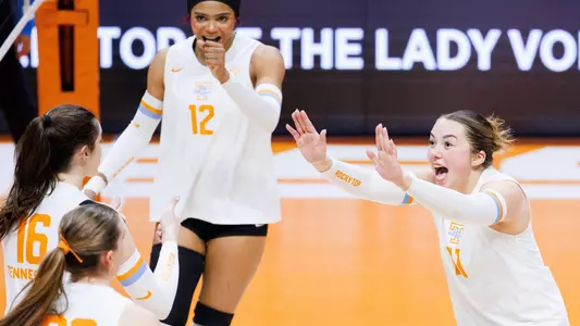 Tennessee Celebrates Point in Friday Win over Arkansas