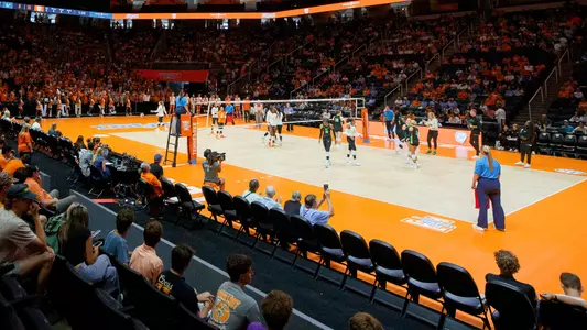 Crowd and Court Shot at Food City Center