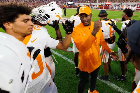 TUSCALOOSA, AL - October 18, 2025 - Defensive back Jourdan Thomas #4 before the game between the Alabama Crimson Tide and the Tennessee Volunteers at Bryant-Denny Stadium in Tuscaloosa, AL. Photo By Kate Luffman/Tennessee Athletics
