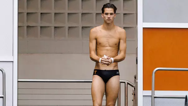 Bennett Greene at Double Dual Against Auburn & Louisville