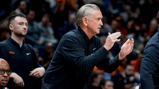LAS VEGAS, NV - November 25, 2025 - Assistant Coach Steve McClain of the Tennessee Volunteers during the 2025 Player’s Era Tournament game between the Houston Cougars and the Tennessee Volunteers at MGM Grand Garden Arena in Las Vegas, NV. Photo By Andrew Ferguson/Tennessee Athletics
