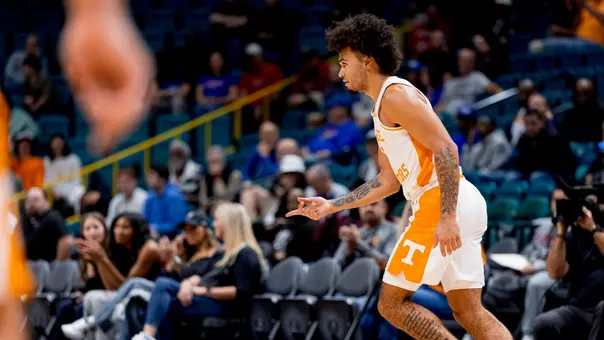 LAS VEGAS, NV - November 24, 2025 - Guard Ja’Kobi Gillespie #0 of the Tennessee Volunteers during the 2025 Player’s Era Tournament game between the Rutgers Scarlet Knights and the Tennessee Volunteers at MGM Grand Garden Arena in Las Vegas, NV. Photo By Andrew Ferguson/Tennessee Athletics