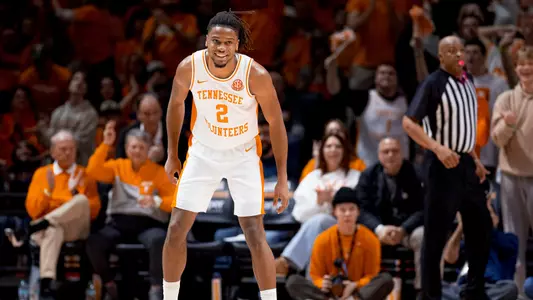 KNOXVILLE, TN - February 01, 2025 - Guard Chaz Lanier #2 of the Tennessee Volunteers during the game between the Florida Gators and the Tennessee Volunteers at Food City Center in Knoxville, TN. Photo By Andrew Ferguson/Tennessee Athletics