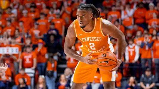 CHAMPAIGN, IL - December 14, 2024 - Guard Chaz Lanier #2 of the Tennessee Volunteers during the game between the Illinois Fighting Illini and the Tennessee Volunteers at State Farm Center in Champaign, IL. Photo By Andrew Ferguson/Tennessee Athletics