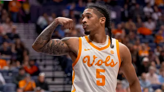 NASHVILLE, TN - March 14, 2025 - Guard Zakai Zeigler #5 of the Tennessee Volunteers during the quarterfinal round game of the 2025 SEC Men's Basketball Tournament between the Texas Longhorns and the Tennessee Volunteers at Bridgestone Arena in Nashville, TN. Photo By Andrew Ferguson/Tennessee Athletics