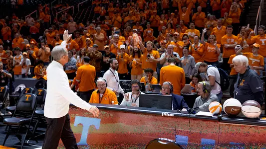 KNOXVILLE, TN - March 01, 2025 - Head Coach Rick Barnes of the Tennessee Volunteers during the game between the Alabama Crimson Tide and the Tennessee Volunteers at Food City Center in Knoxville, TN. Photo By Andrew Ferguson/Tennessee Athletics