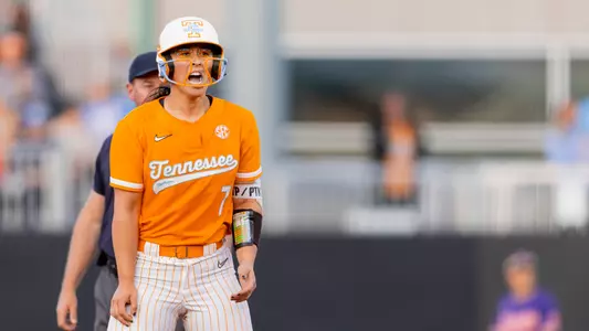 KNOXVILLE, TN - April 22, 2025 - Catcher Sophia Nugent #7 of the Tennessee Lady Volunteers during the game between the Clemson Tigers and the Tennessee Lady Volunteers at Sherri Parker Lee Stadium in Knoxville, TN. Photo By Andrew Ferguson/Tennessee Athletics