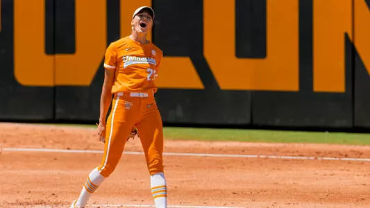KNOXVILLE, TN - May 17, 2025 - Pitcher Karlyn Pickens #23 of the Tennessee Lady Volunteers during the 2025 NCAA Softball Tournament Regional game between the Ohio State Buckeyes and the Tennessee Lady Volunteers at Sherri Parker Lee Stadium in Knoxville, TN. Photo By Andrew Ferguson/Tennessee Athletics