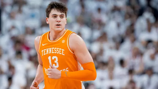 LOUISVILLE, KY - November 09, 2024 - Forward J.P. Estrella #13 of the Tennessee Volunteers during the game between the Louisville Cardinals and the Tennessee Volunteers at KFC Yum! Center in Louisville, KY. Photo By Andrew Ferguson/Tennessee Athletics