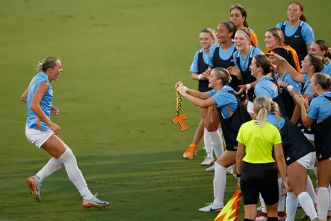 KNOXVILLE, TN - September 19, 2024 - Forward Kate Runyon #7 of the Tennessee Lady Volunteers during the game between the Ole Miss Rebels and the Tennessee Lady Volunteers at Regal Soccer Stadium in Knoxville, Tennessee. Photo By Elliot Walker/Tennessee Athletics
