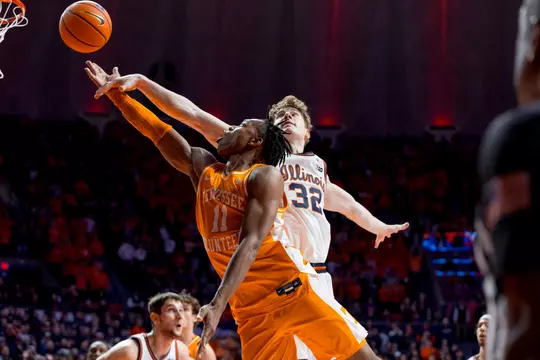 CHAMPAIGN, IL - December 14, 2024 - Guard Jordan Gainey #11 of the Tennessee Volunteers during the game between the Illinois Fighting Illini and the Tennessee Volunteers at State Farm Center in Champaign, IL. Photo By Andrew Ferguson/Tennessee Athletics