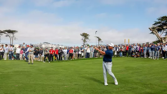 Jackson Herrington plays his third shot on the 19th hole during the finals of the 2025 U.S. Amateur at The Olympic Club (Lake Course) in San Francisco, Calif. on Sunday, Aug. 17, 2025. (Chris Keane/USGA)