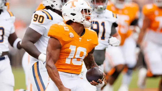 DeSean Bishop- Tennessee vs ETSU
