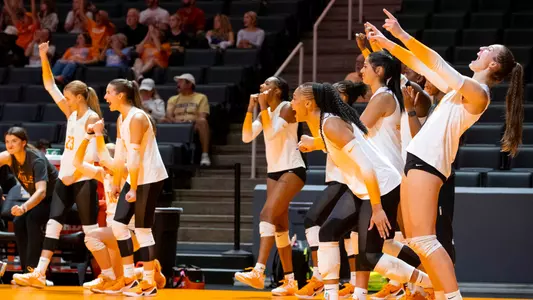 Lady Vols Celebrate Point in Four-Set Win over Georgia Tech