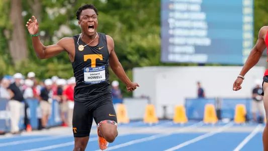 Davonte Howell - 2025 Bio Cover