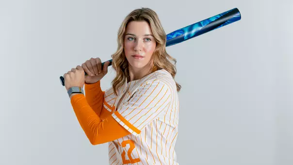 KNOXVILLE, TN - January 09, 2026 - Catcher Elsa Morrison #22 of the Tennessee Lady Volunteers portrait taken during Photo Day in Knoxville, TN. Photo By Andrew Ferguson/Tennessee Athletics