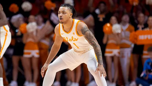KNOXVILLE, TN - February 03, 2026 - Guard Amari Evans #1 of the Tennessee Volunteers during the game between the Ole Miss Rebels and the Tennessee Volunteers at Food City Center in Knoxville, TN. Photo By Andrew Ferguson/Tennessee Athletics