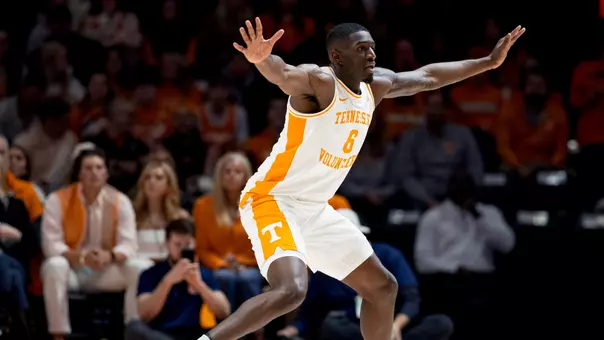 DeWayne Brown vs. Auburn