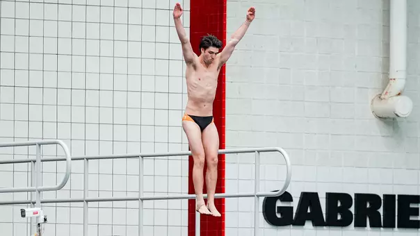 Owen Redfearn Competes in Platform at NCAA Zone B Diving Championships