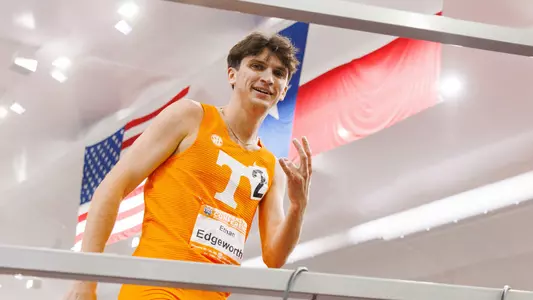 KNOXVILLE, TN - February 28, 2026 - Ethan Edgeworth of the Tennessee Volunteers during Day 3 of the Indoor SEC Track and Field Championship at the Faskin Indoor Track in College Station, TX.. Photo By Kyndall Williams/Tennessee Athletics