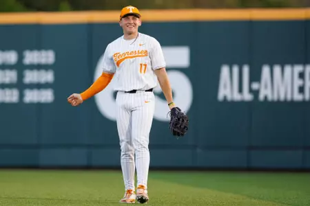 KNOXVILLE, TN - March 31, 2026 - Outfielder Nate Eisfelder #17 of the Tennessee Volunteers during the game between the Austin Peay Governors and the Tennessee Volunteers at Lindsey Nelson Stadium in Knoxville, TN. Photo By Kate Luffman/Tennessee Athletics
