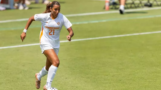 KNOXVILLE, TN - April 18, 2026 - Ayva Jordan of The Tennessee Lady Volunteers during the exhibition game between the Louisville Cardinals and the Tennessee Volunteers at Regal Soccer Stadium in Knoxville, TN. Photo By Drew Garrison/Tennessee Athletics