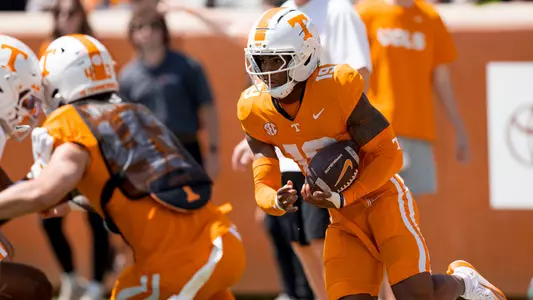 KNOXVILLE, TN - April 11, 2026 - Defensive back Qua Moss #19 of the Tennessee Volunteers during the 2026 Orange and White game at Neyland Stadium in Knoxville, TN. Photo By Andrew Ferguson/Tennessee Athletics