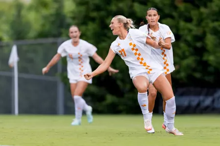 KNOXVILLE, TN - August 08, 2026 - Forward Sophia Prime #27 of the Tennessee Lady Volunteers during an exhibition game between the UNC Asheville Bulldogs and the Tennessee Volunteers at Regal Soccer Stadium in Knoxville, TN. Photo By Andrew Ferguson/Tennessee Athletics