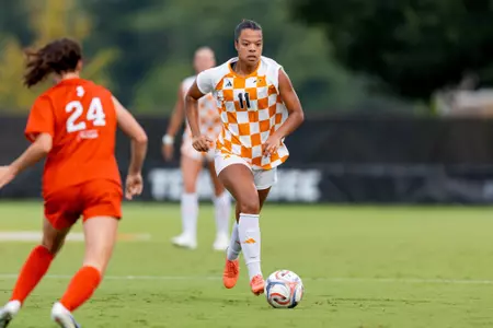 KNOXVILLE, TN - August 13, 2026 - Forward Kameran Bluette #11 of the Tennessee Lady Volunteers during the game between the Rutgers Scarlet Knights and the Tennessee Volunteers at Regal Soccer Stadium in Knoxville, TN. Photo By Andrew Ferguson/Tennessee Athletics