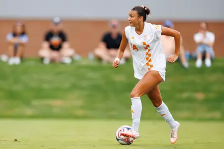 KNOXVILLE, TN - August 20, 2026 - Defender Milee Zych #14 of the Tennessee Lady Volunteers during the game between the Milwaukee Panthers and the Tennessee Volunteers at Regal Soccer Stadium in Knoxville, TN. Photo By Drew Garrison/Tennessee Athletics