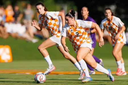 KNOXVILLE, TN - August 23, 2026 - Forward Shae O'Rourke #2 of the Tennessee Lady Volunteers during the game between the Western Carolina Catamounts and the Tennessee Volunteers at Regal Soccer Stadium in Knoxville, TN. Photo By Ryan Beatty/Tennessee Athletics