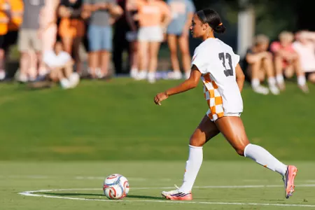 KNOXVILLE, TN - August 23, 2026 - Defender Nyla Blue #33 of the Tennessee Lady Volunteers during the game between the Western Carolina Catamounts and the Tennessee Volunteers at Regal Soccer Stadium in Knoxville, TN. Photo By Ryan Beatty/Tennessee Athletics