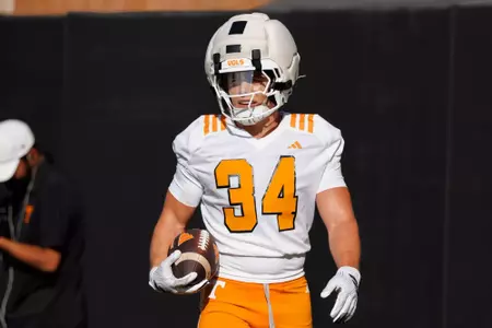 KNOXVILLE, TN - August 05, 2026 - Running back Will Rajecki #34 of the Tennessee Volunteers during 2026 Fall Camp practice on Haslam Field in Knoxville, TN. Photo By Kate Luffman/Tennessee Athletics