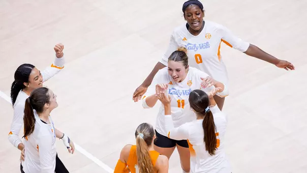 Lady Vols Celebrate During Match