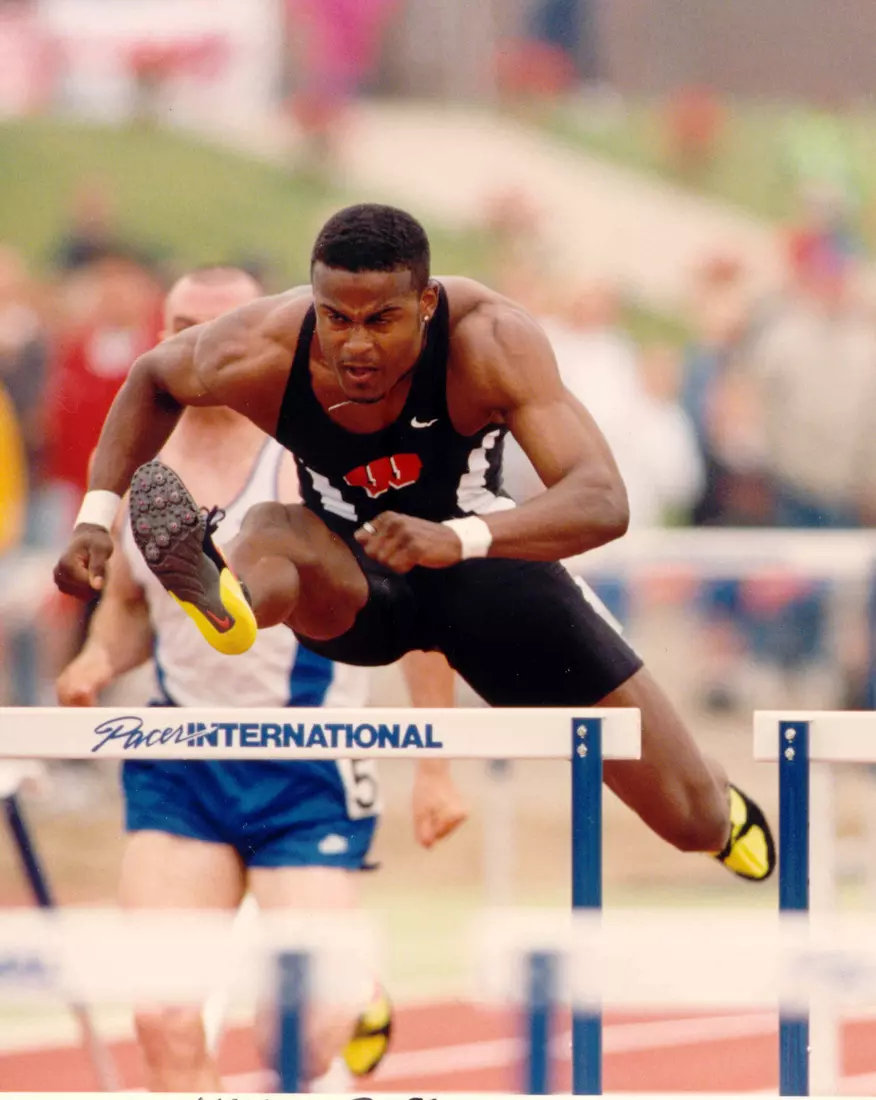 Reggie Torian racing at the 1997 NCAA Championships
