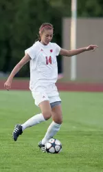Monica Lam-Feist scored her first colligate goal in Badger's 1-1 tie.