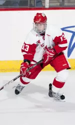 <b>Senior forward Aaron Bendickson cashed in two goals for the Badgers.</b>