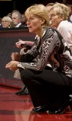 <b> Wisconsin Head Coach Lisa Stone </b>