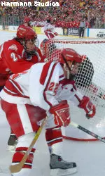 <b>Ben Street is the only current Badger who played in the Frozen Tundra Hockey Classic at Lambeau Field</b>
